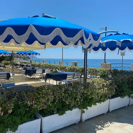 Caravella Hotel