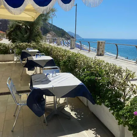 Caravella Deiva Marina